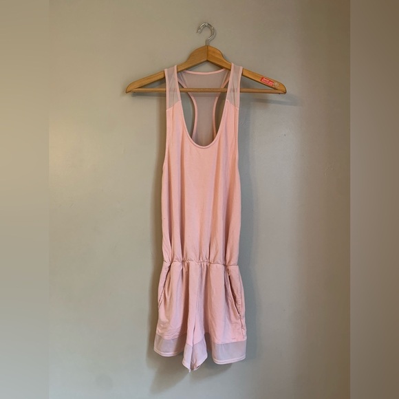Alo yoga romper jumpsuit knit & sheer fabrics pink - Picture 1 of 9